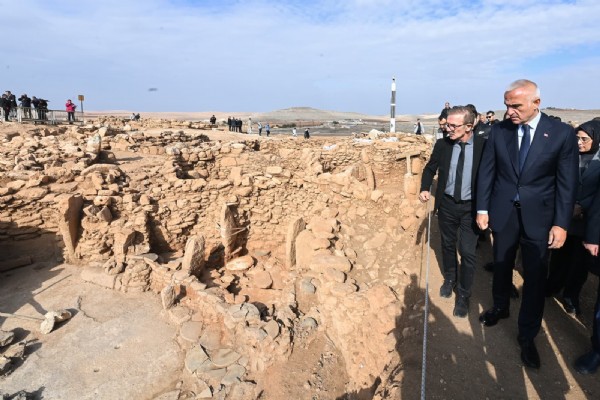 İnsalık Tarihinin Yeni Odağı Karahantepe'nin Koruma Çatısı Da Hazır! 'Karahantepe'yi Daha Güçlü Bir Şekilde Geleceğe Taşıyacağız'